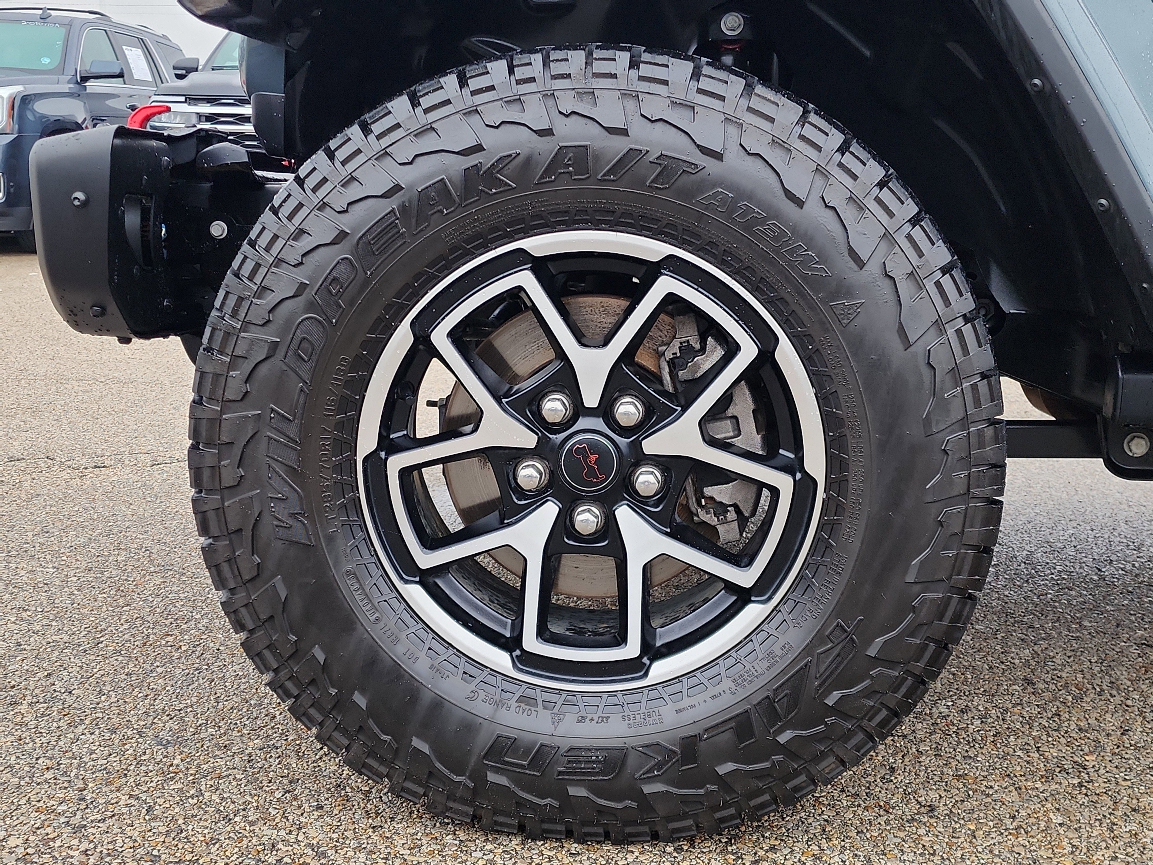 Used 2024 Jeep Gladiator Rubicon image 9