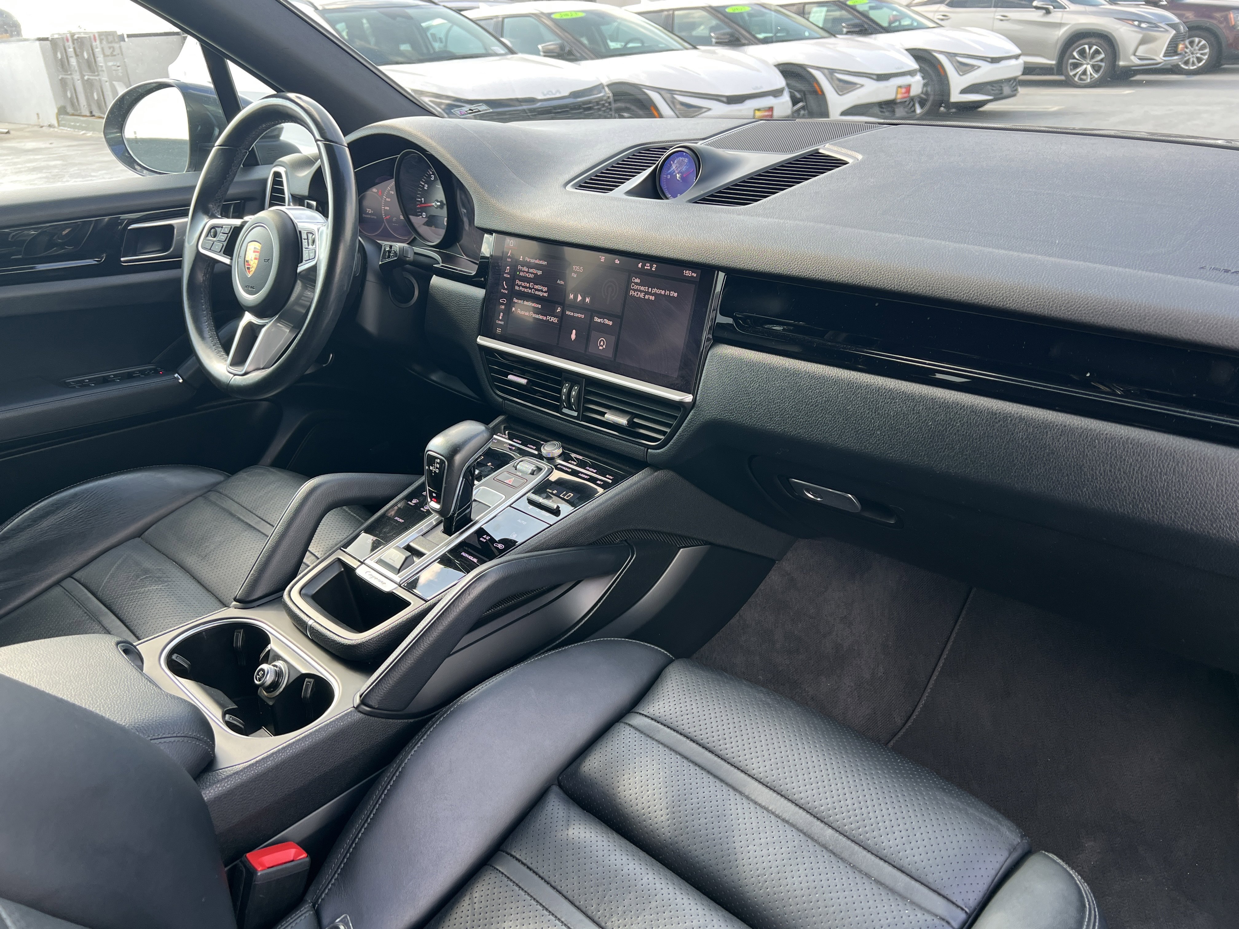 Used 2021 Porsche Cayenne image 16