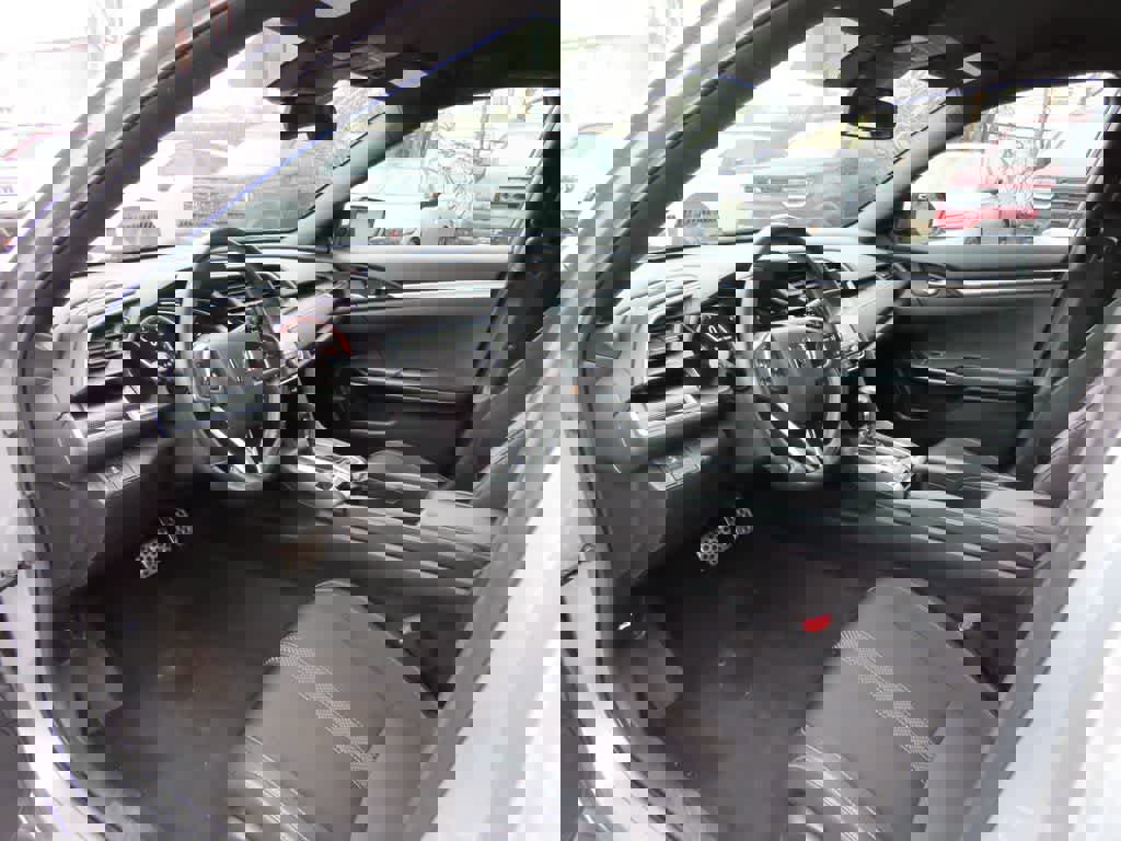 Used 2021 Honda Civic Sport image 2