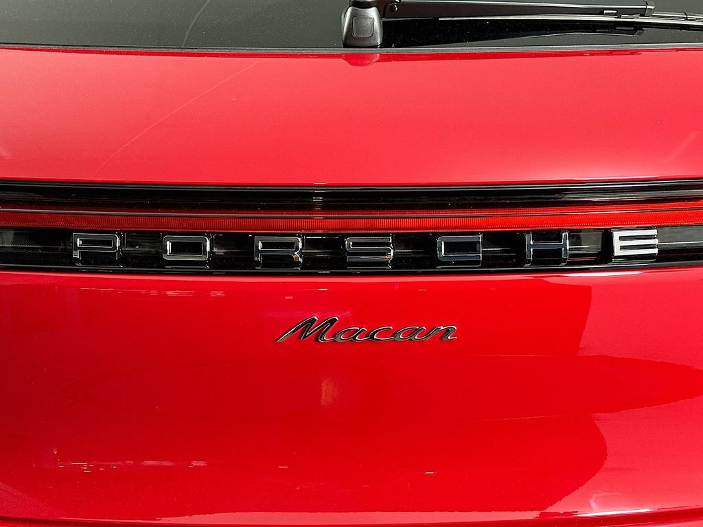 New 2026 Porsche Macan AWD/4WD image 35