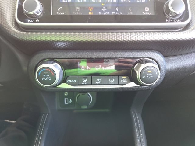 Used 2019 Nissan Kicks SV FWD image 13
