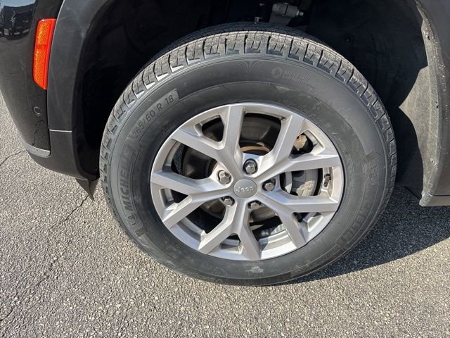 Used 2022 Jeep Grand Cherokee L Limited w/ Luxury Tech Group II image 15