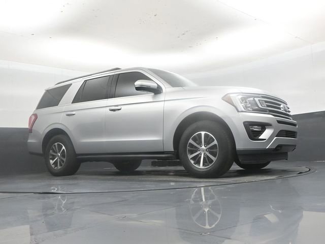 Used 2019 Ford Expedition XLT w/ Equipment Group 201A AWD/4WD image 41