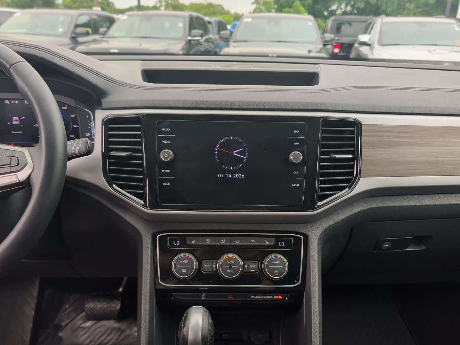 Used 2022 Volkswagen Atlas SEL AWD/4WD image 23