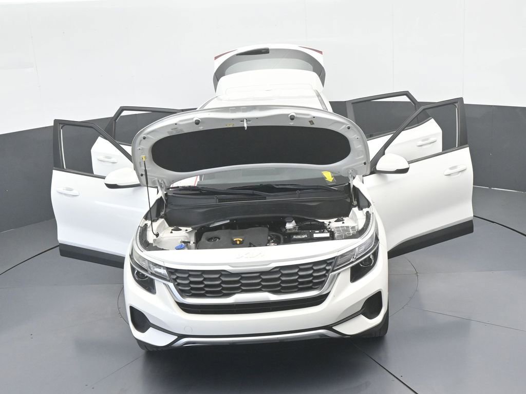 Used 2022 Kia Seltos LX image 64