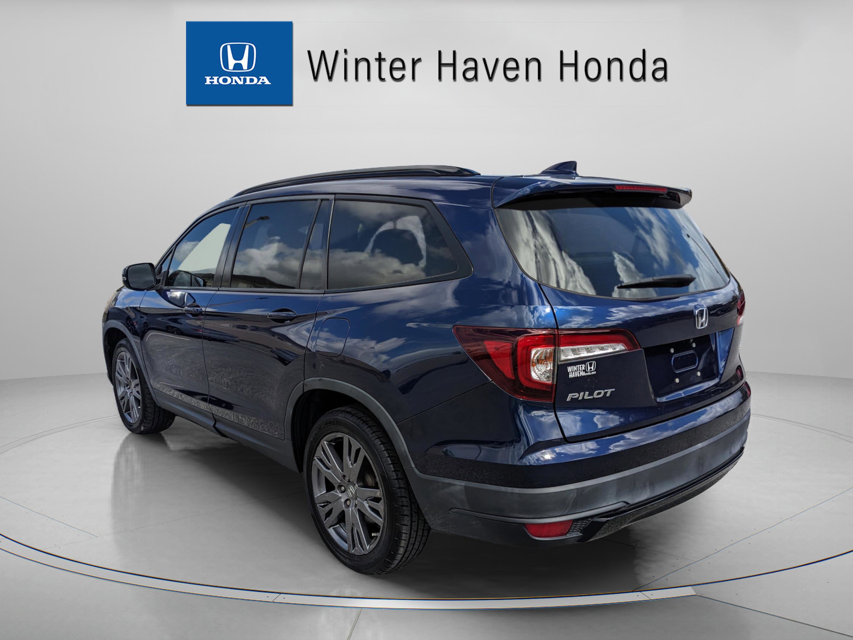 Used 2022 Honda Pilot Sport image 6