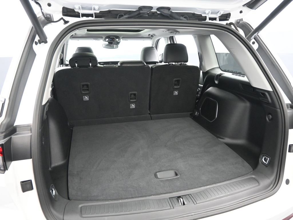 Used 2023 Jeep Grand Cherokee 4WD 4xe image 26