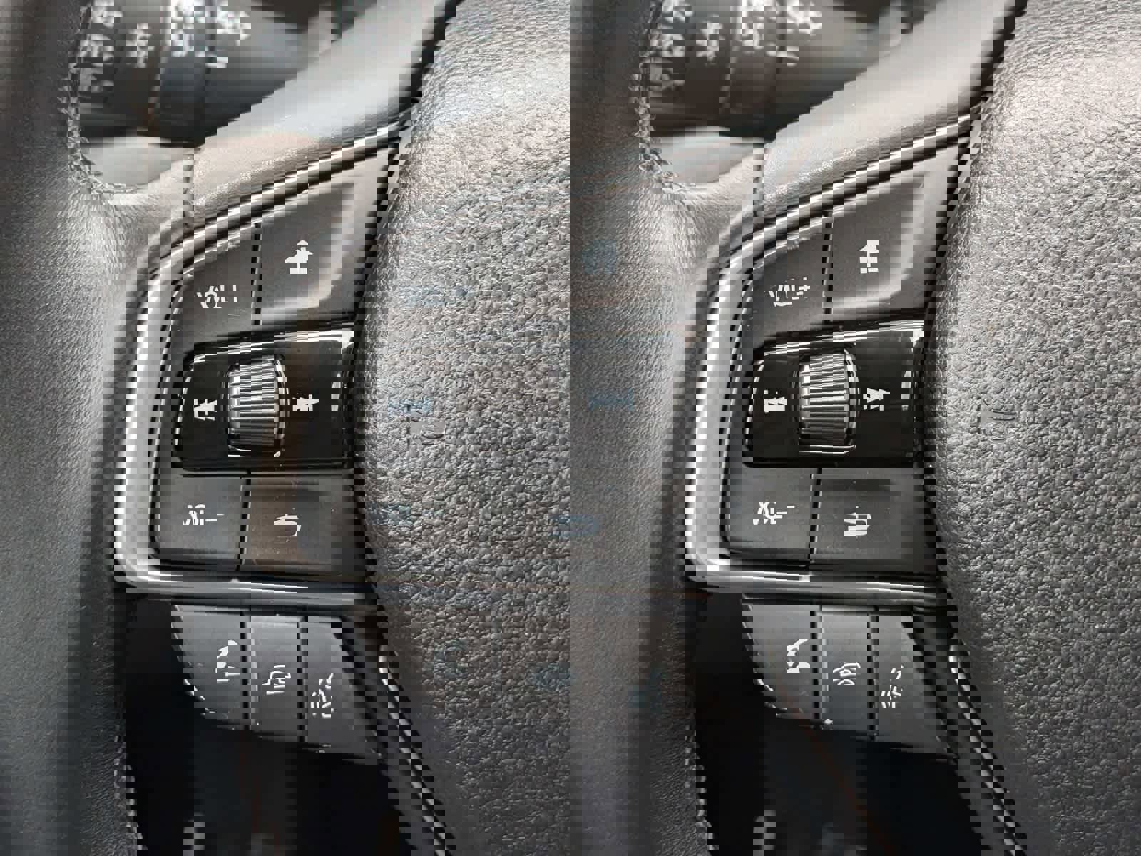 Certified 2018 Honda Accord EX-L image 19