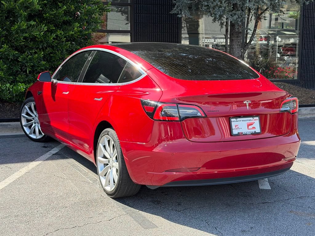 Used 2020 Tesla Model 3 Standard Range RWD image 19