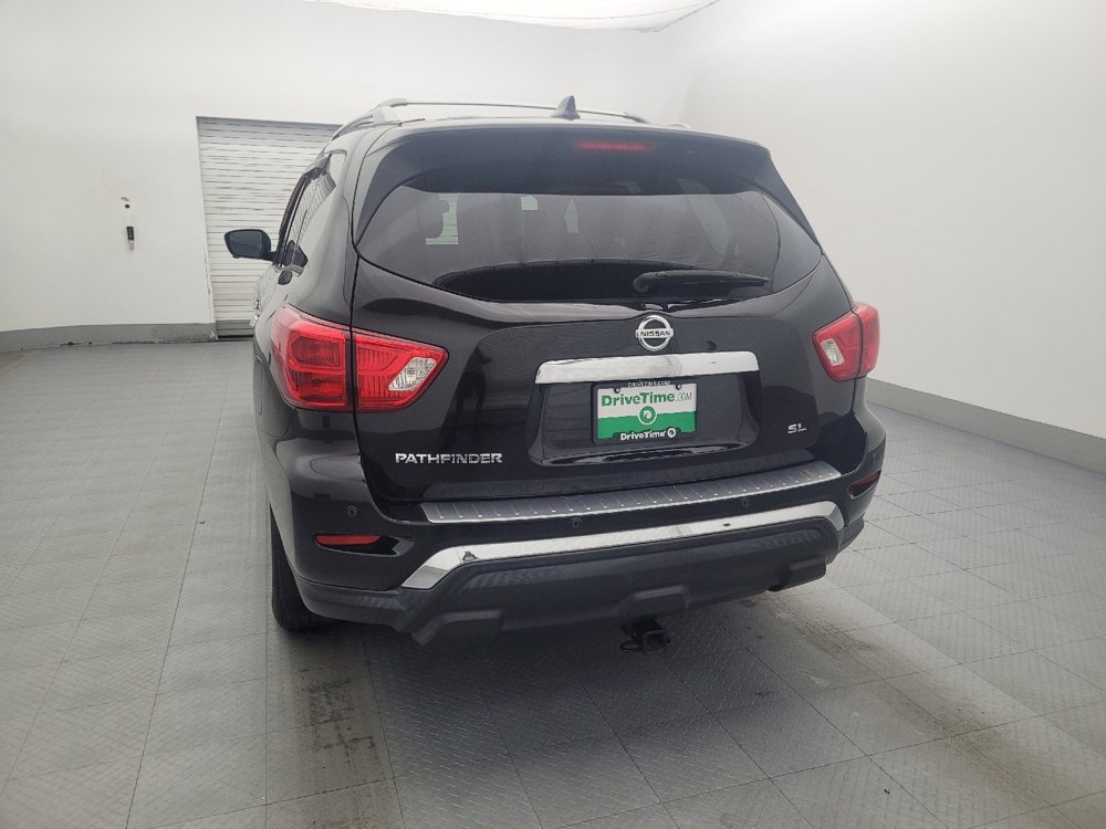 Used 2019 Nissan Pathfinder SL w/ Cargo Package FWD image 6