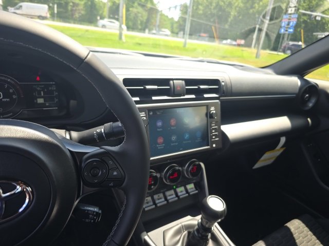 New 2025 Toyota GR86 image 11
