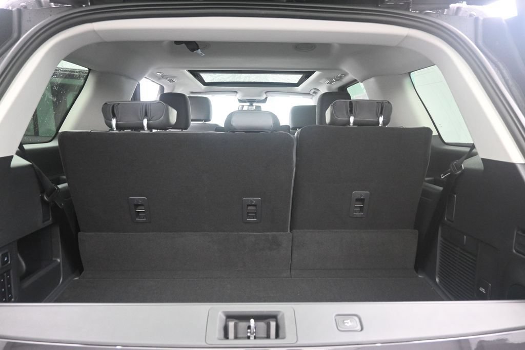 New 2026 Ford Expedition Active RWD image 2