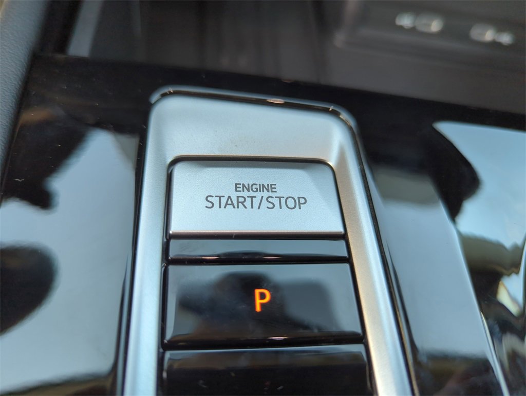 New 2026 Volkswagen Atlas SE image 42