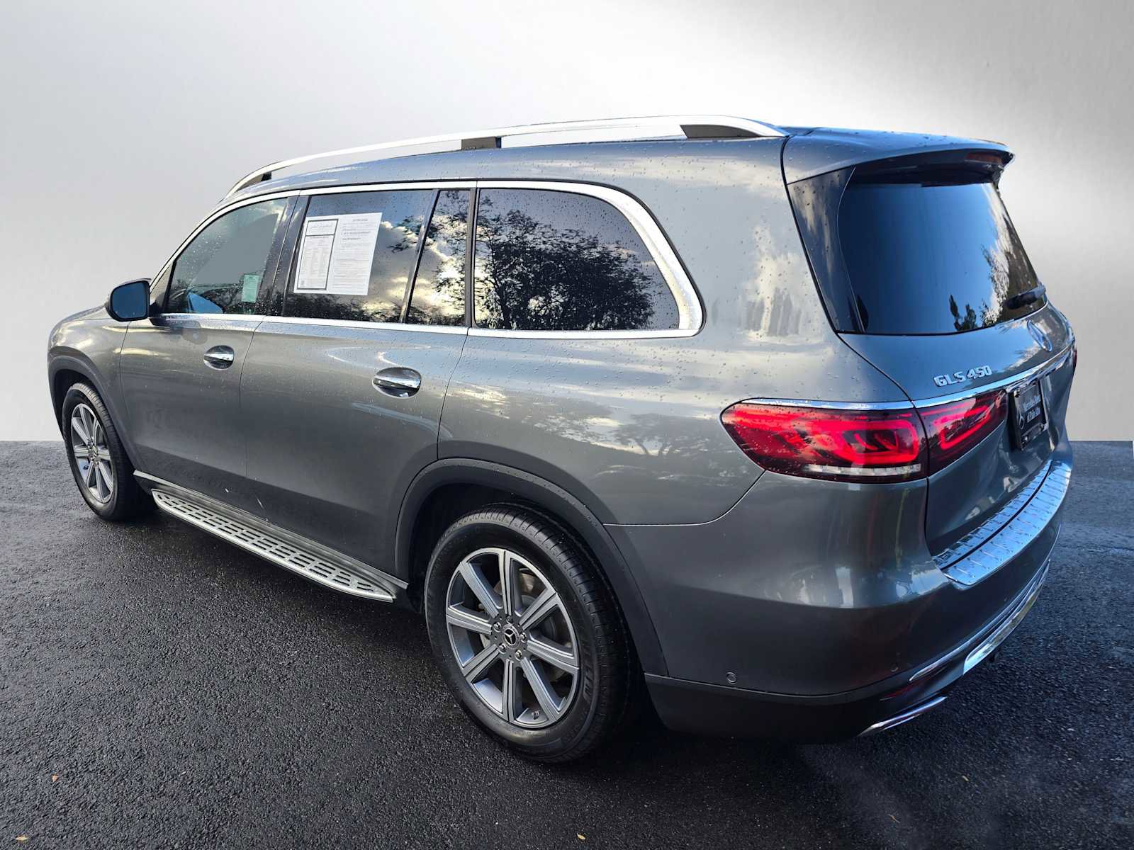 Used 2021 Mercedes-Benz GLS 450 4MATIC image 5