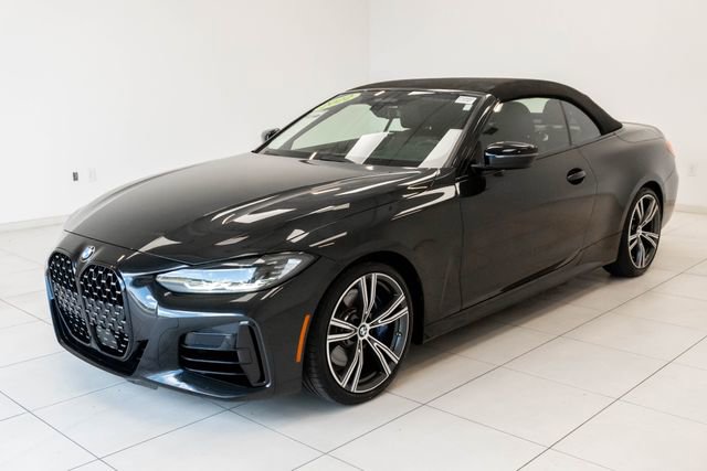 Used 2022 BMW M440i Convertible image 6