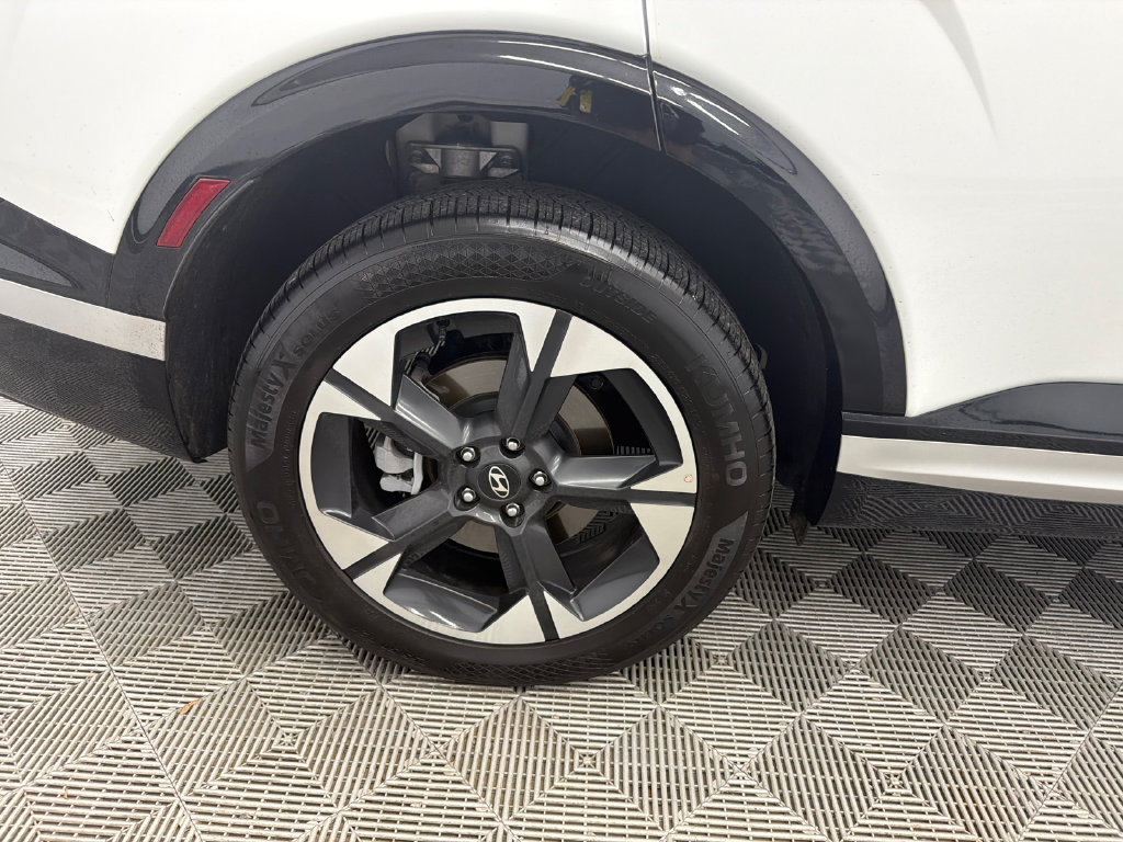 Certified 2026 Hyundai Palisade Limited FWD image 19