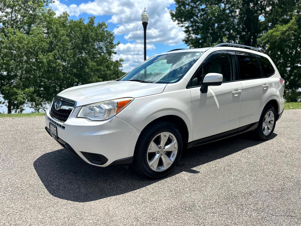 Used 2014 Subaru Forester 2.5i Premium w/ Popular Package #2 image 2