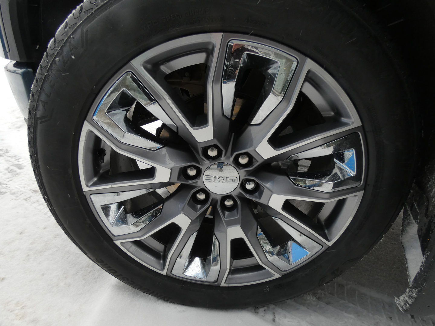 Used 2024 GMC Sierra 1500 Denali w/ Denali Reserve Package image 8