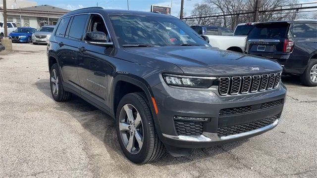 New 2025 Jeep Grand Cherokee L Limited w/ Luxury Tech Group II AWD/4WD image 6