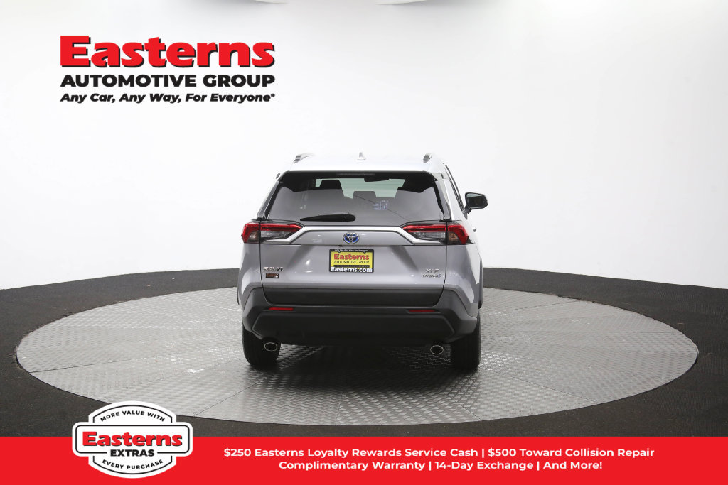 Used 2022 Toyota RAV4 XLE w/ Convenience Package AWD/4WD image 38
