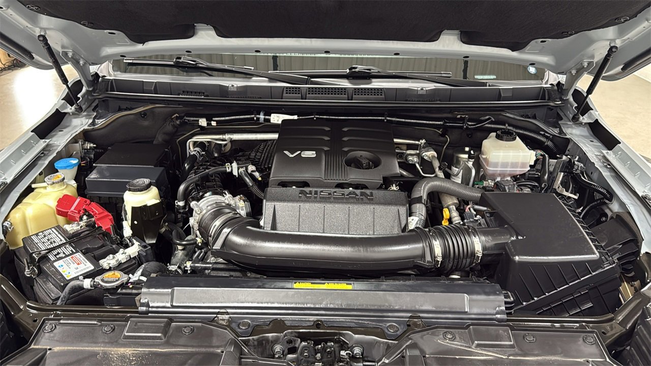 Used 2022 Nissan Frontier PRO-4X w/ Technology Package image 25