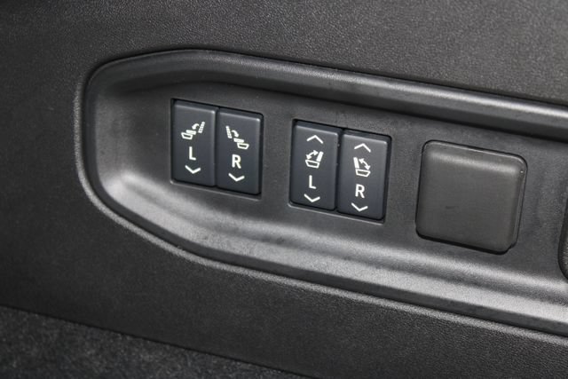 Certified 2026 Cadillac Vistiq Platinum w/ LPO, Floor Liner Package AWD/4WD image 40