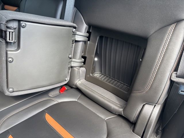 Used 2020 GMC Sierra 1500 AT4 w/ AT4 Premium Package image 17