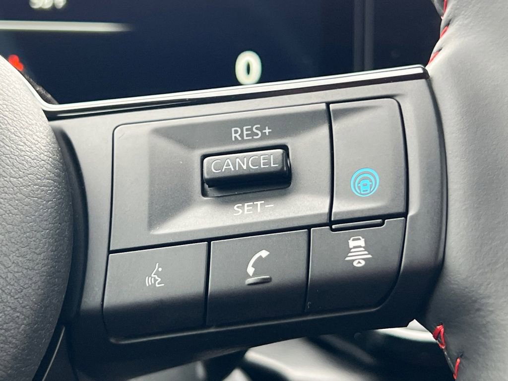 New 2026 Nissan Kicks SR FWD image 12