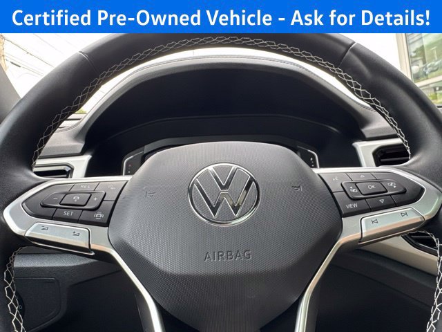 Certified 2023 Volkswagen Atlas Cross Sport SE w/ Panoramic Sunroof Package AWD/4WD image 18