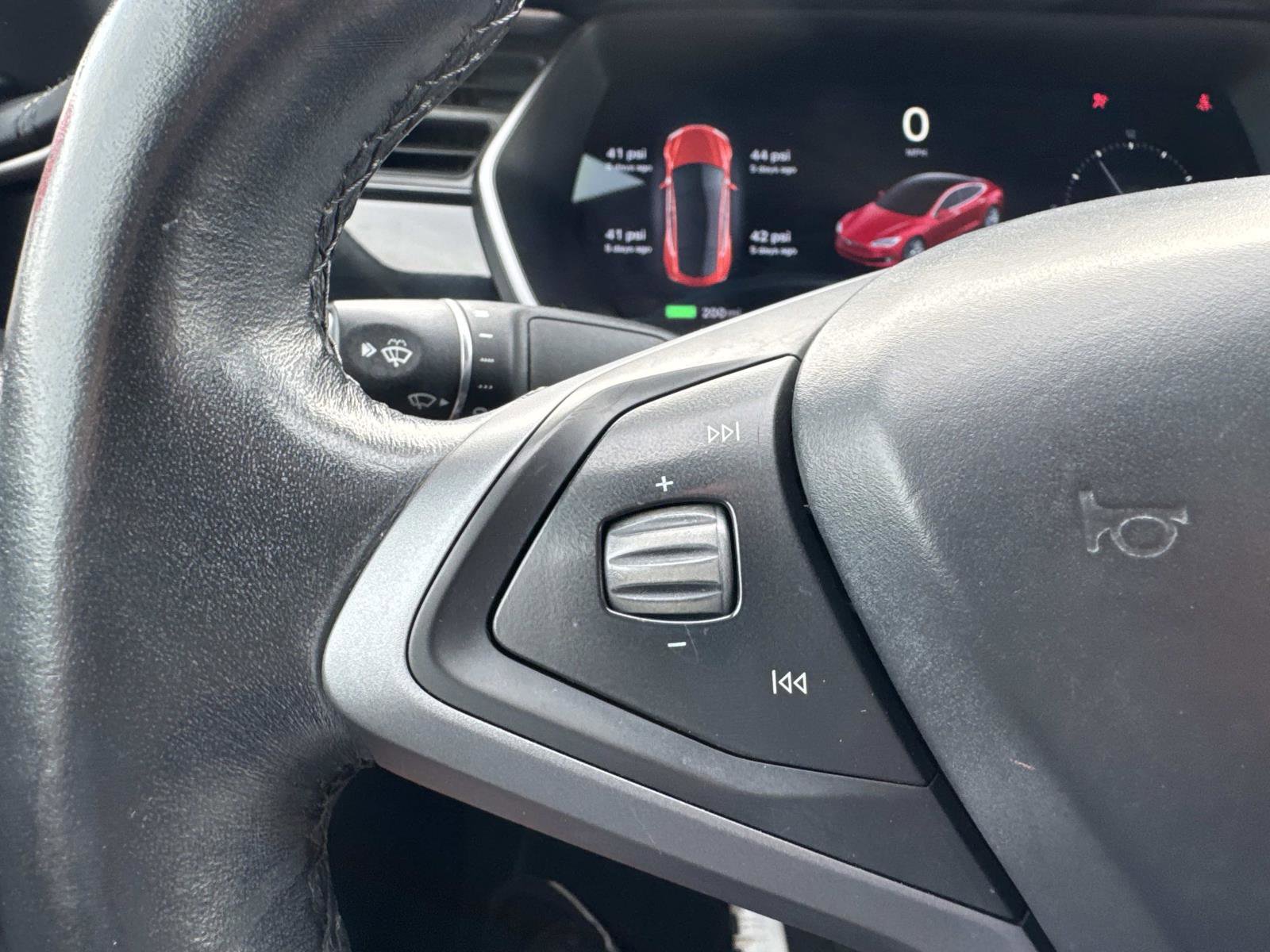 Used 2018 Tesla Model S 75D AWD/4WD image 16