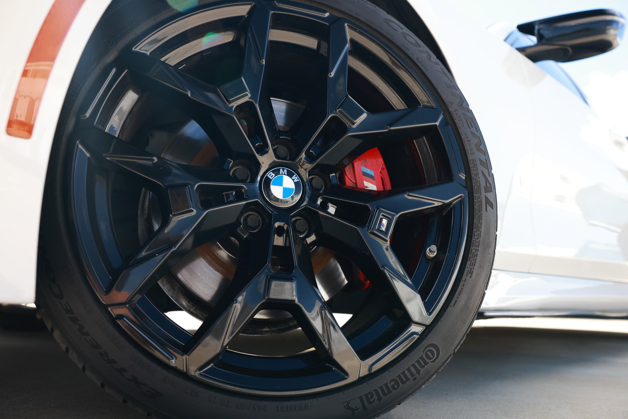 Used 2025 BMW M340i w/ Premium Package RWD image 42