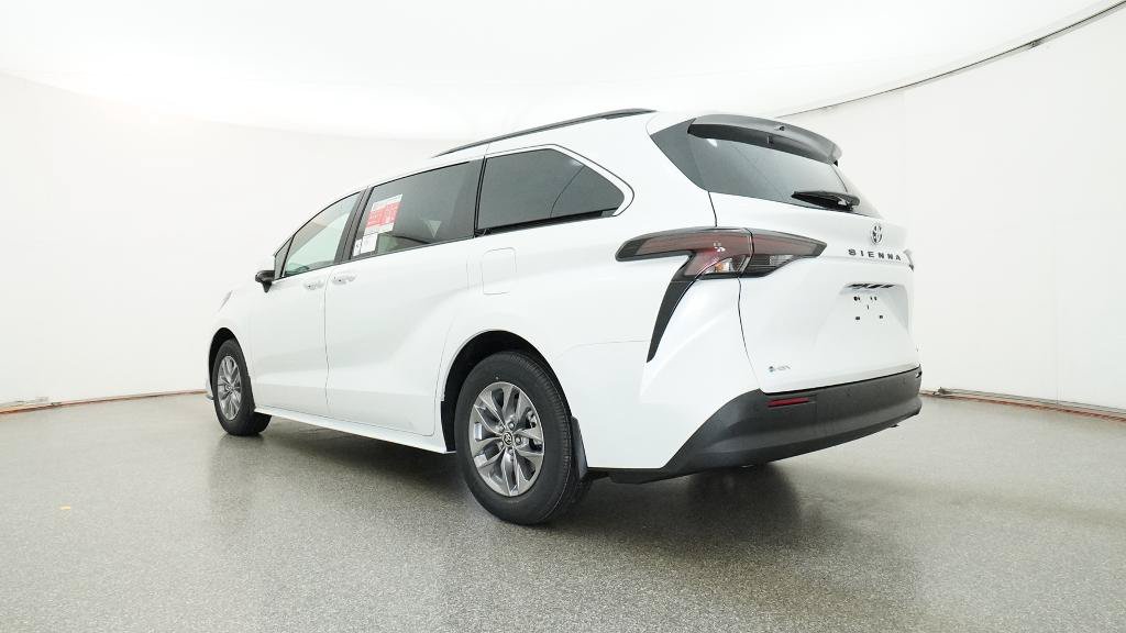 New 2026 Toyota Sienna XLE FWD image 24