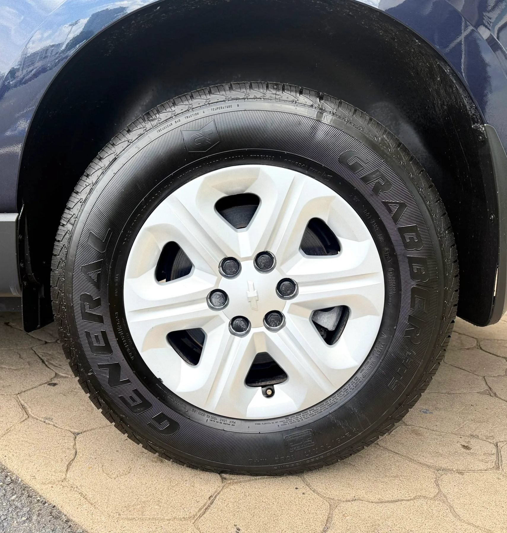 Used 2015 Chevrolet Traverse LS FWD image 43