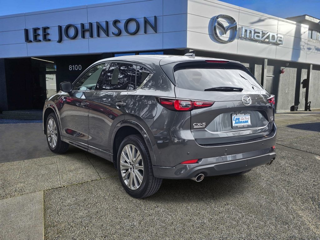 Certified 2022 MAZDA CX-5 Signature AWD/4WD image 3