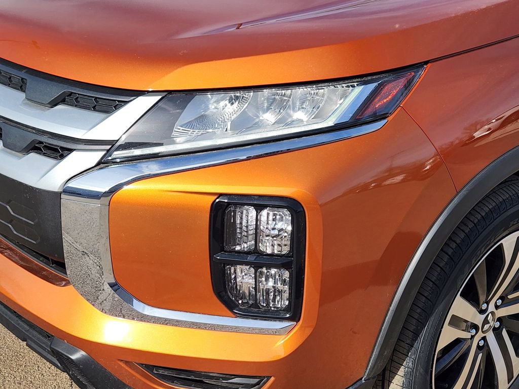 Used 2025 Mitsubishi Outlander Sport ES image 8