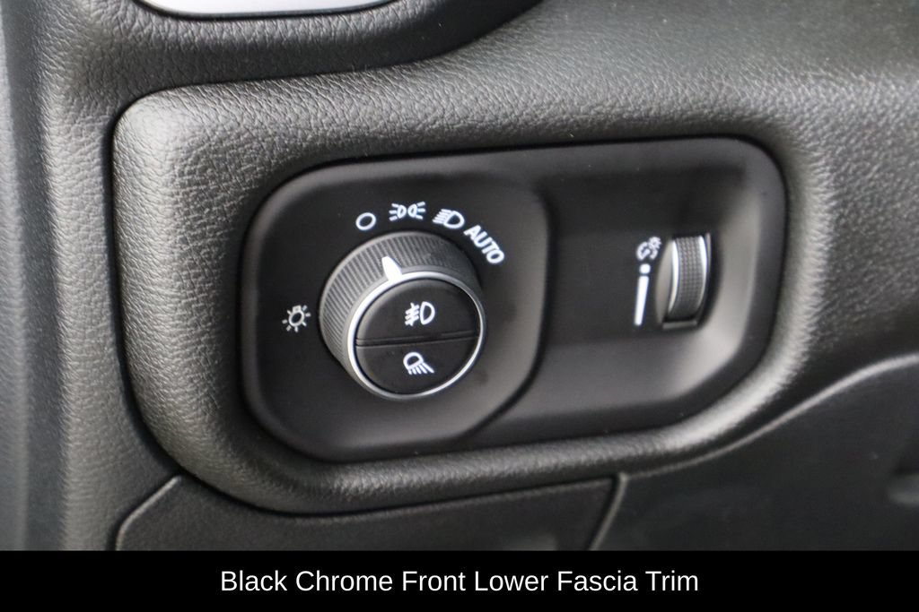 New 2026 RAM 1500 Express AWD/4WD image 22