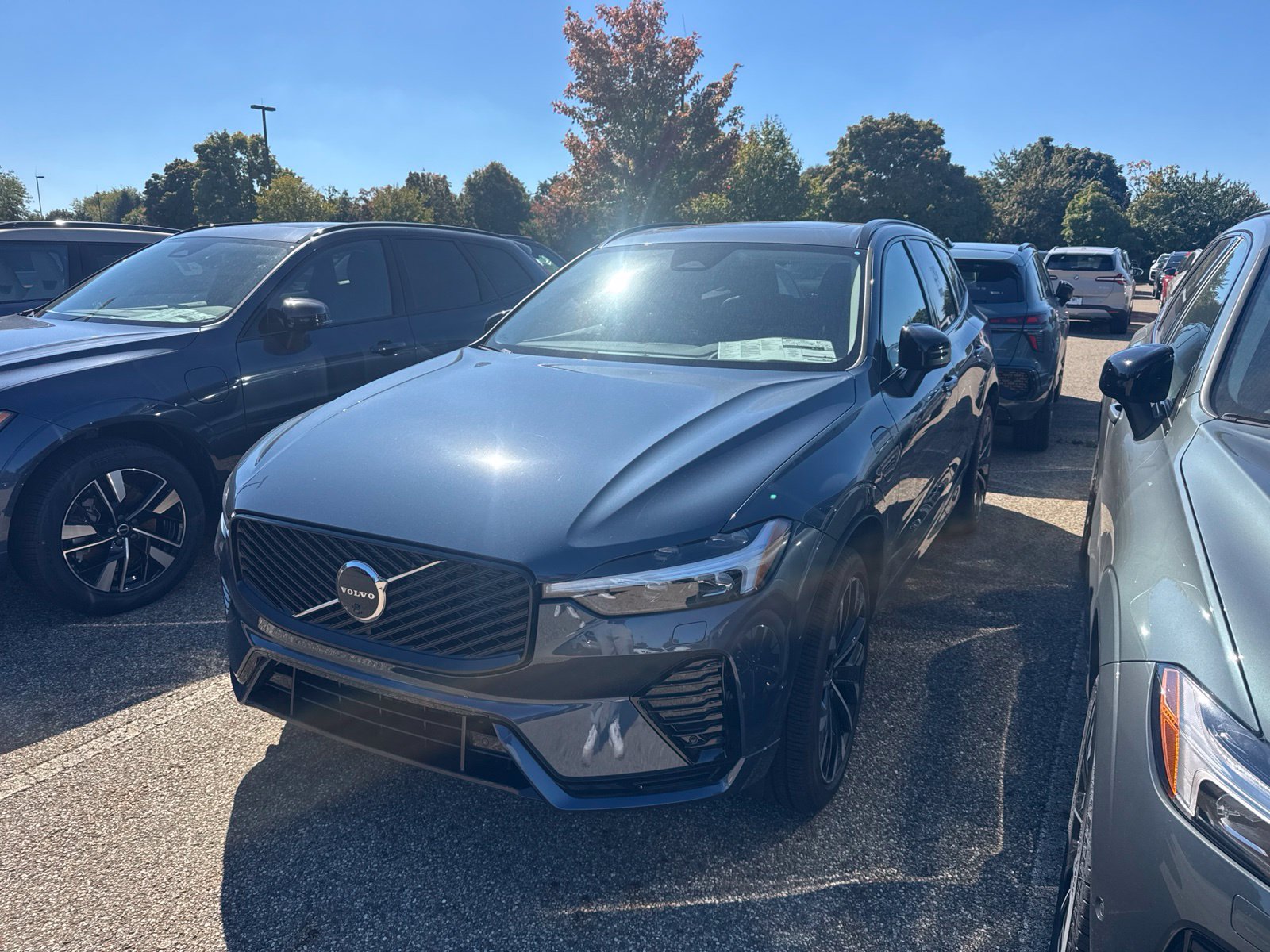 New 2027 Volvo XC60 T8 Ultra