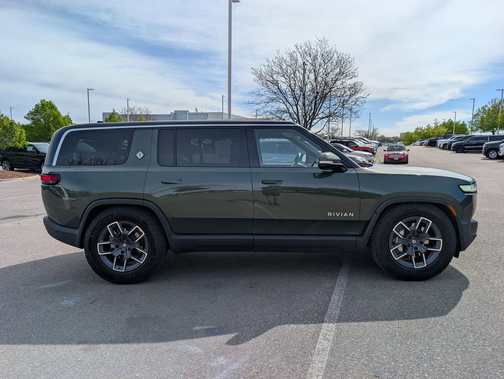 Used 2024 Rivian R1S Adventure AWD/4WD image 7