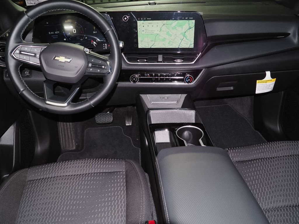 Used 2025 Chevrolet Equinox LT image 10