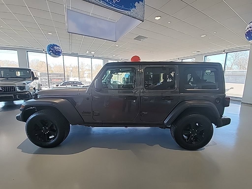 Used 2021 Jeep Wrangler Unlimited Sport AWD/4WD image 4