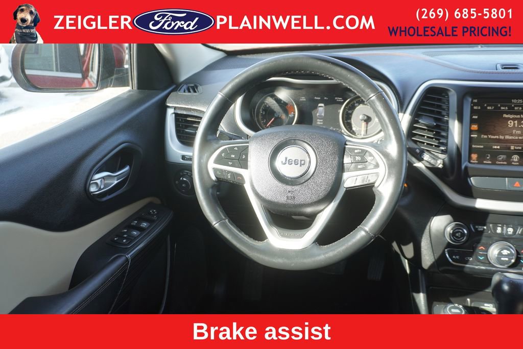 Used 2016 Jeep Cherokee Limited image 14