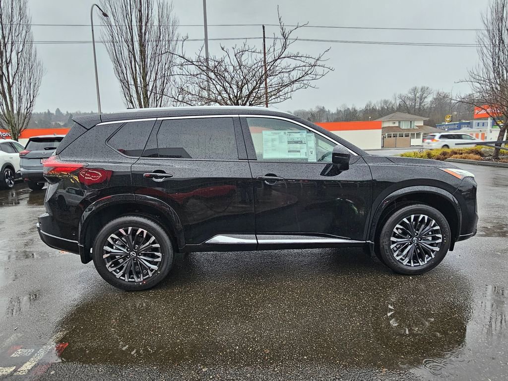 New 2026 Nissan Rogue Platinum image 2