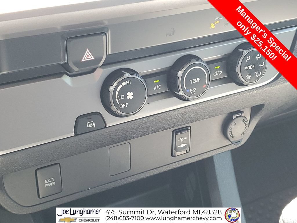 Used 2019 Toyota Tacoma SR5 RWD image 17