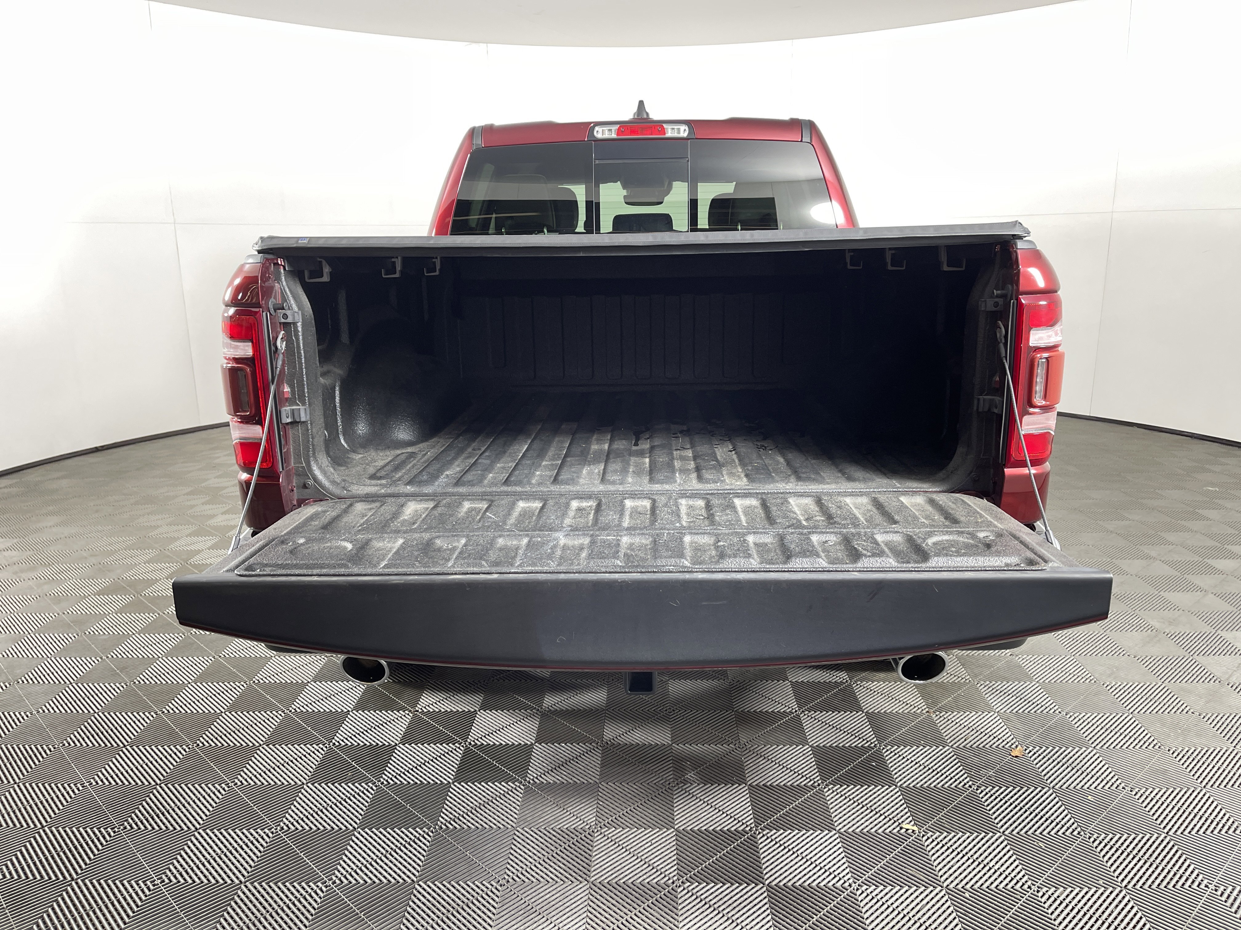 Used 2022 RAM 1500 Laramie image 7