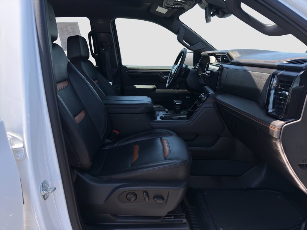 Used 2023 GMC Sierra 1500 AT4 w/ AT4 Preferred Package AWD/4WD image 31
