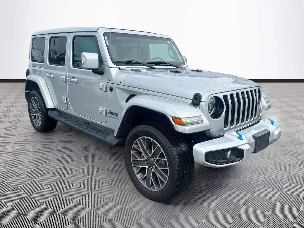 Certified 2023 Jeep Wrangler Unlimited Sahara AWD/4WD image 4