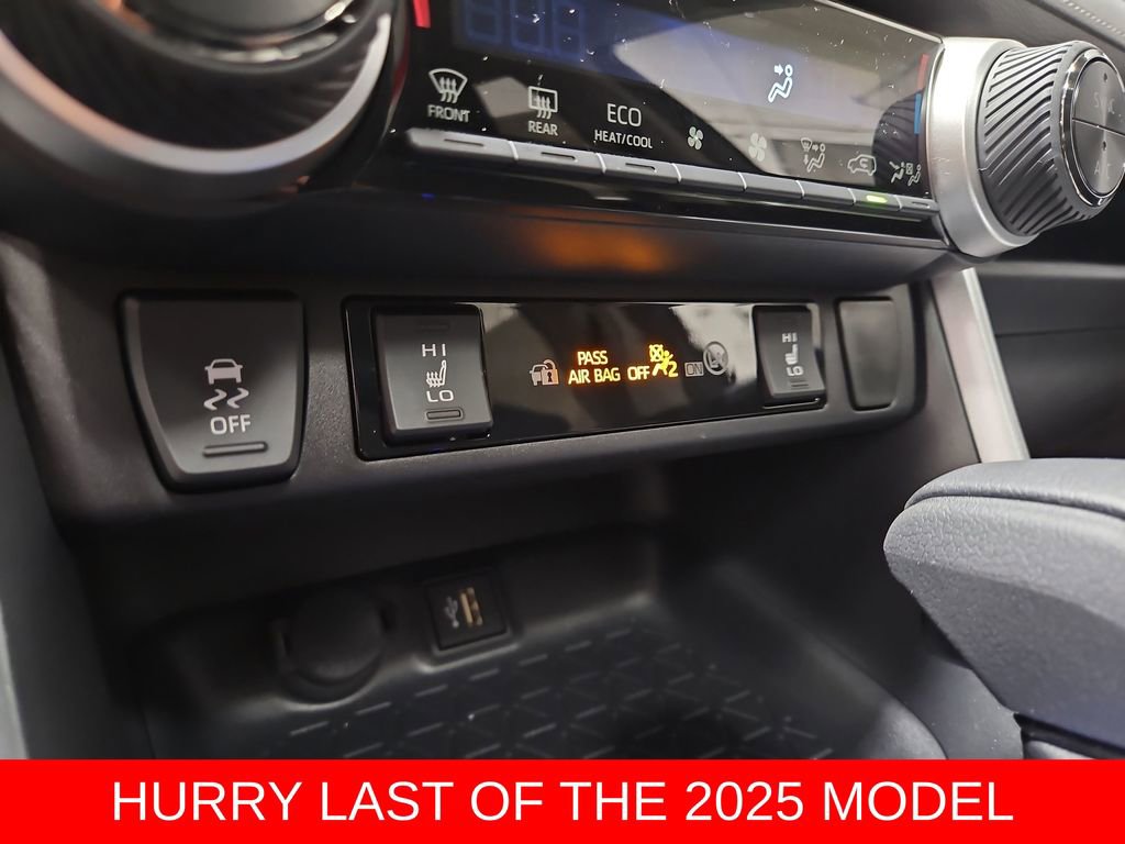 New 2025 Toyota RAV4 XLE image 20