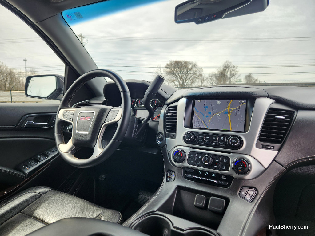 Used 2015 GMC Yukon SLT image 34