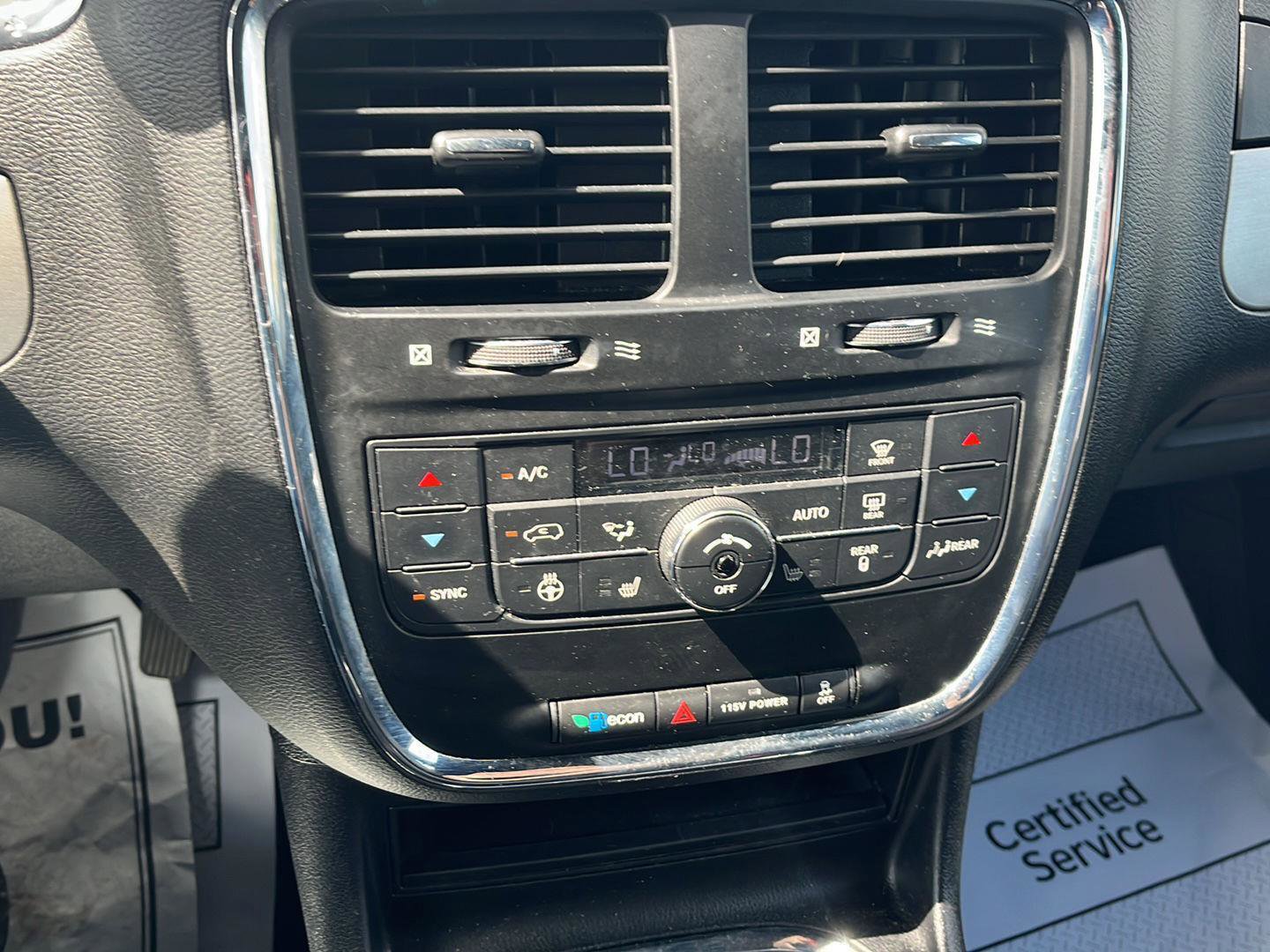 Used 2019 Dodge Grand Caravan GT image 15