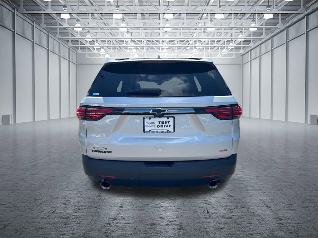 Used 2022 Chevrolet Traverse RS FWD image 6
